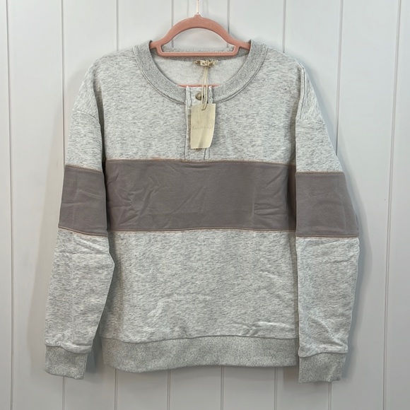 🆕Hem & Thread Color Block Henley Sweatshirt Top Light Gray/Violet Color S,M & L - Picture 4 of 8